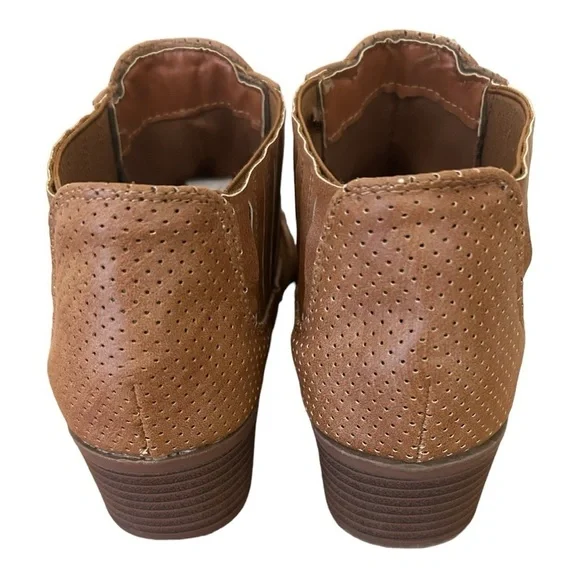 Sophie Sue Ankle Boot Booties Pull On Vegan Comfort Versatile Size 9 - Picture 5 of 8